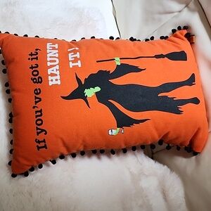 Pillow trimmed with premium Pumpoms New no tags